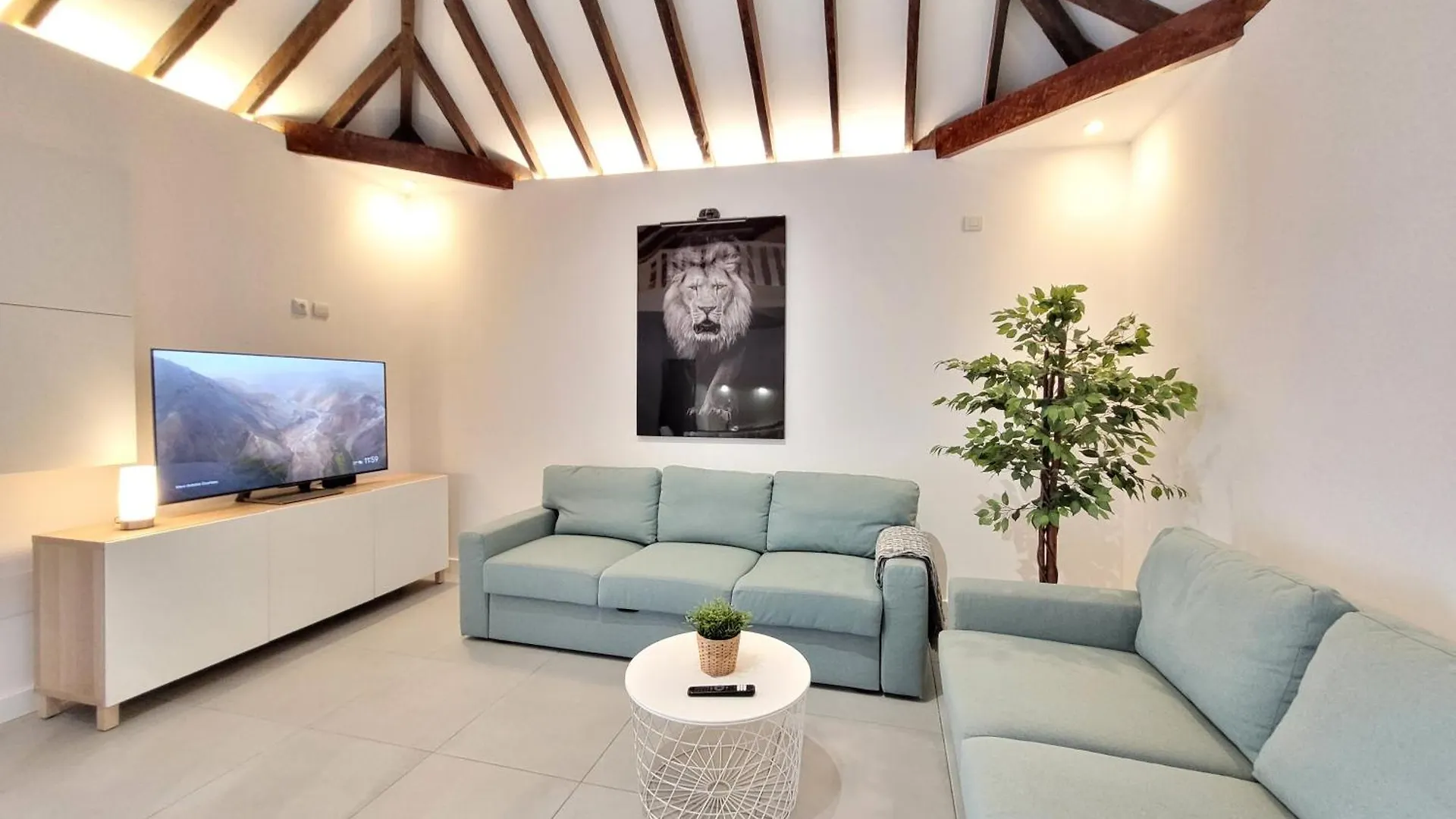 Casa Verde 拉克鲁斯 0*,  西班牙